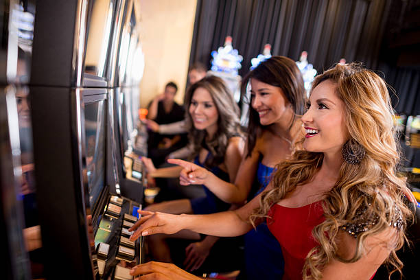 oke76 platform dashboard showing Liga 1, live-dealer, and slot game categories